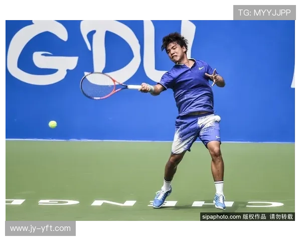 成都惜败町田出局韦费建功扬吉双响